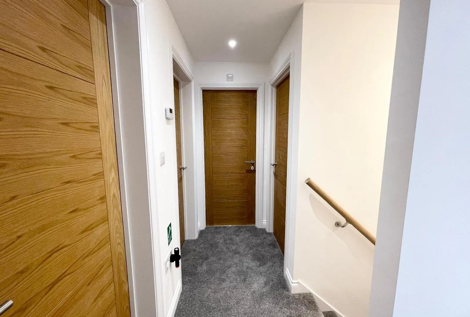 Apartment Brand New 4-Bedroom Detached House - 20-Min Walk To Gloucester Docks - Ample Parking - Superfast Wi-Fi - Long-Stay Rates!